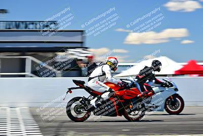 media/Mar-25-2024-Moto Forza (Mon) [[8d4319bd68]]/4-Novice Group/Session 4 Front Straight Speed Pans/
